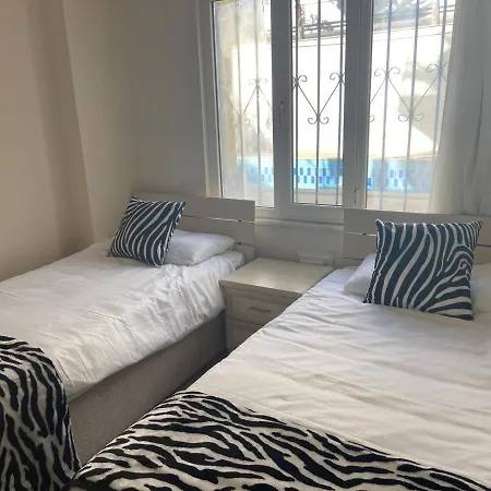 Appartamento Lovely Ground Floor 2 Bedroom Apartment. Didim