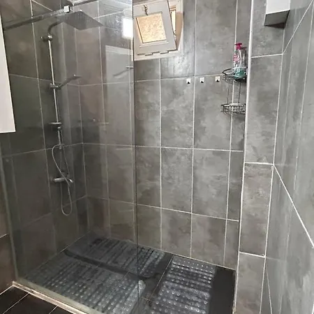 Lovely Ground Floor 2 Bedroom Apartment. Appartamento Didim